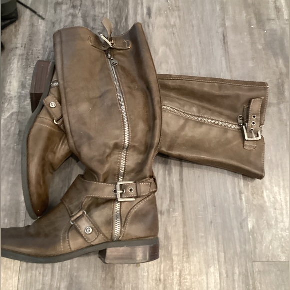 Guess Taupe Leather Moto Boots - Picture 12 of 13